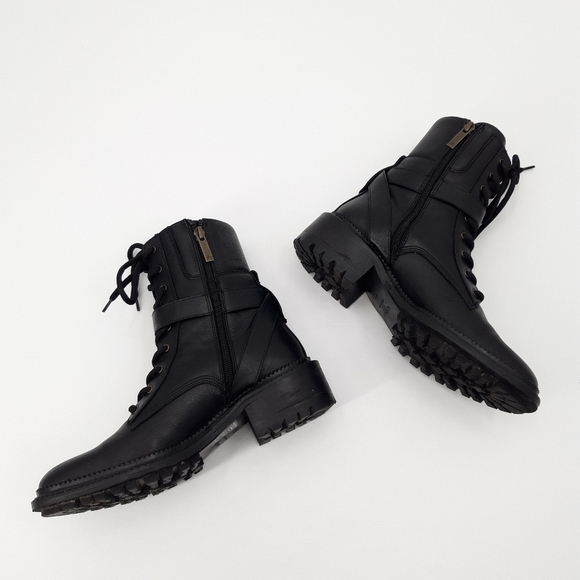AQUATALIA | Octavia Weatherproof Calfskin Buckle Combat Boot in Black - Picture 7 of 11